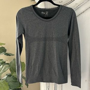 Zyia Active Womens Performance Tee Shirt Top size Small Gray Long Sleeve